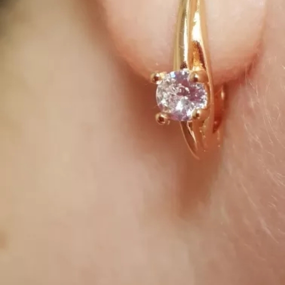 Mother's day gifts Beautiful Vintage Earrings - Picture 4 of 6